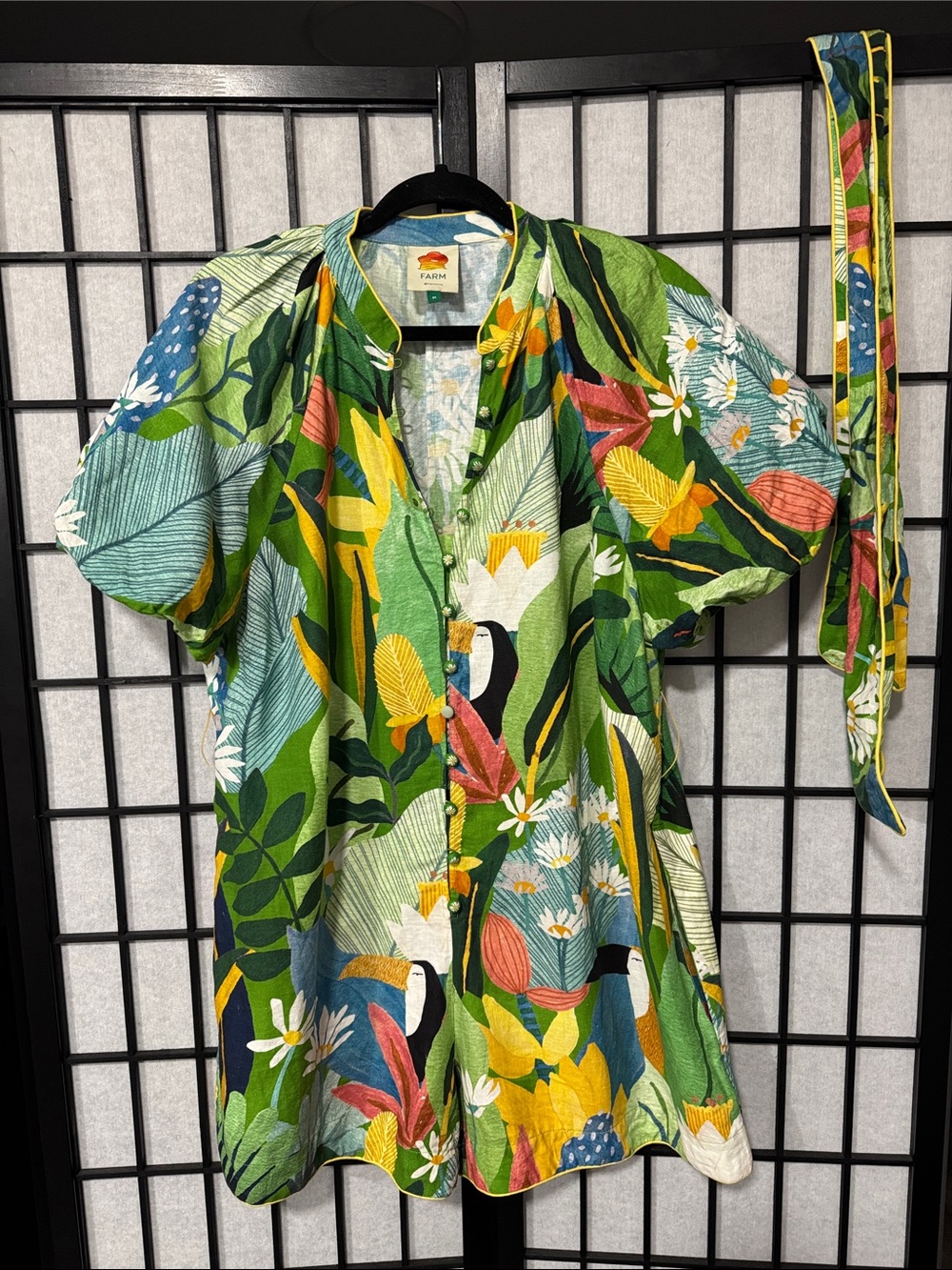 FARM Rio Vintage Toucan Tropical Floral Belted Romper Size M Green Resort - Picture 3 of 12